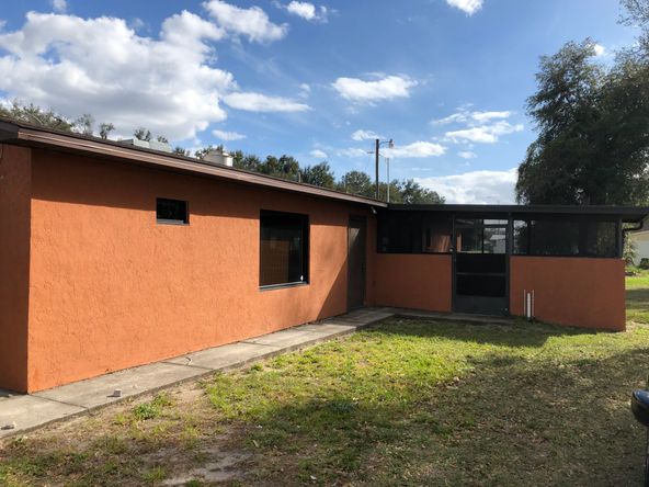 5 SW Dr Martin Luther King Jr St, Fort Meade, FL 33841